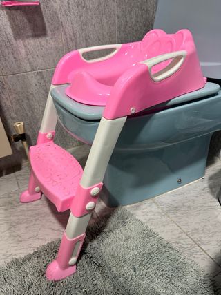 Orinal infantil rosa con escalón