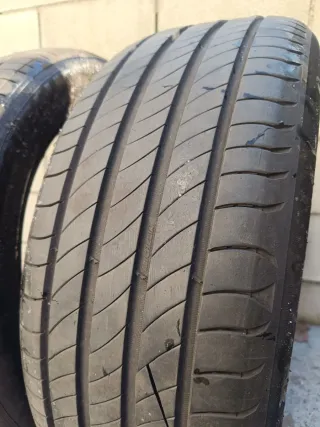 Michelin Primacy4 235/45 R20 100V