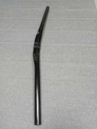 Manillar de bicicleta negro