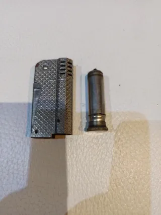Mechero antiguo Depent Lite