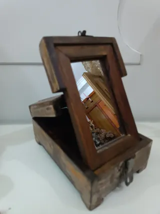 Antigua caja de afeitado holandesa