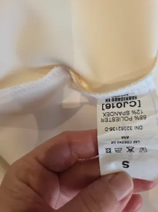 Vestido de fiesta beige