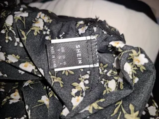 Blusa floral manga larga