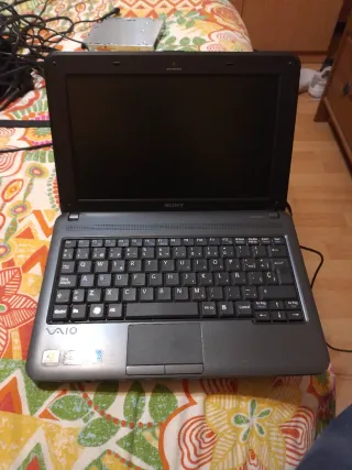 Portátil Sony Vaio Negro escucho ofertas