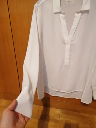 Camisa color blanco roto