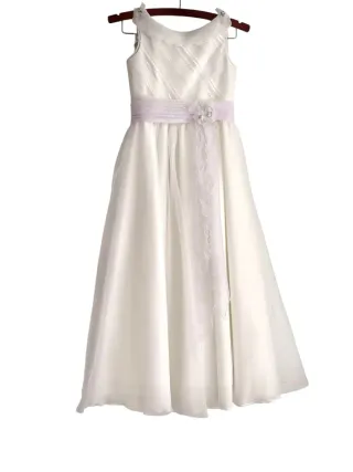 Vestido de comunión blanco con can-can