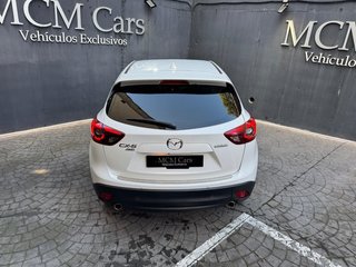 Mazda CX-5 2.2 DE Luxury 4WD AT 110 kW (150 CV)