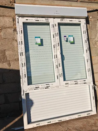 Ventana Rehau 142x217