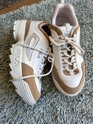 Zapatillas Fila Mujer Blancas y Marrones