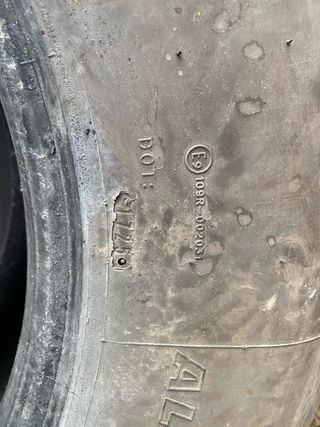 Rueda de camión usada