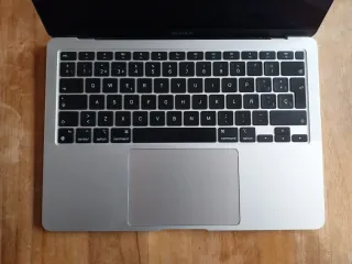 MacBook Air 2020 Plata