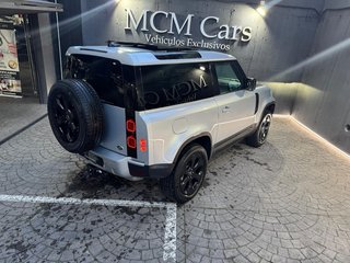 Land Rover Defender 90 D200 MHEV SE 4WD Auto 147 kW (200 CV)