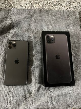 iPhone 11 Pro Max 256GB Space Gray