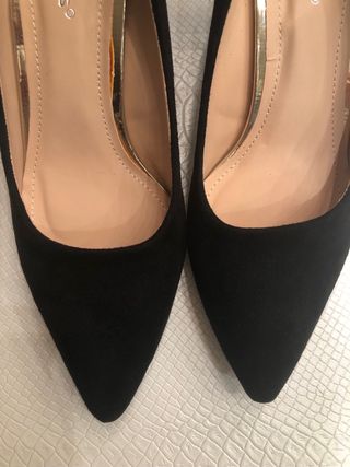 Zapatos de salón tacón aguja T-39