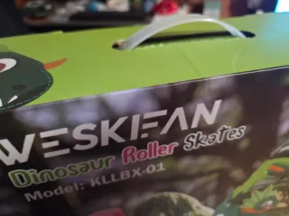 Patines dinosaurio NUEVOS Weskifan (30-33) + Luces