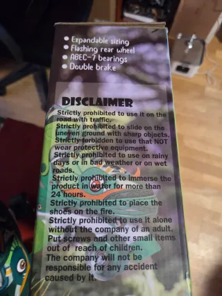 Patines dinosaurio NUEVOS Weskifan (30-33) + Luces