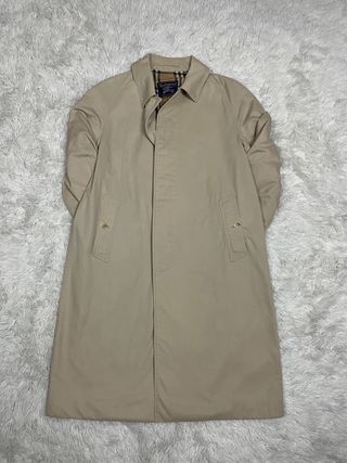 Casaco Burberry Bege Clássico