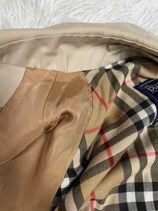 Casaco Burberry Bege Clássico