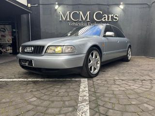 Audi S8 4.2 quattro 250 kW (340 CV)