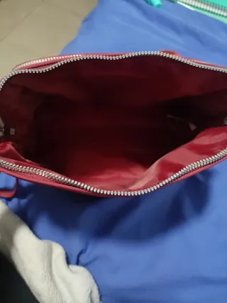 Borsa per trucco spaziosa in vino rosso