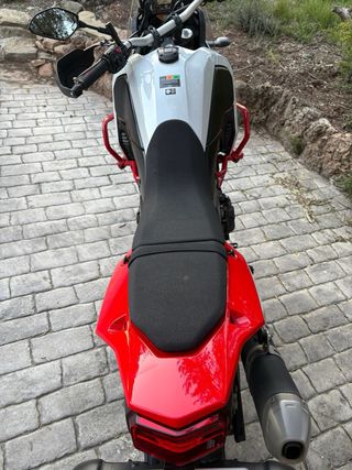 Yamaha T7 Tenere 700cc