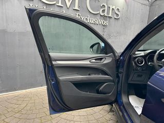 Alfa Romeo Stelvio 2.2 Diesel Super RWD 132 kW (180 CV)