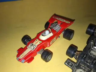 Lote 2 coches F1 originales años 70