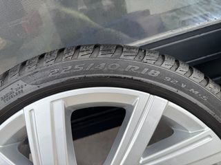 Neumáticos Pirelli Sottozero 3 - 225 40 R18