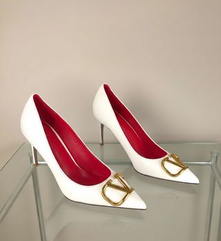 Tacones Valentino Garavani V logo  Talla 38 Nuevos