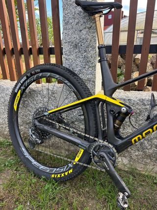 Bicicleta Mondraker F-Podium R