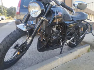 Moto FB Mondial HPS 300 Negra