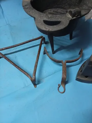 Plancha carbón y hornilla antigua