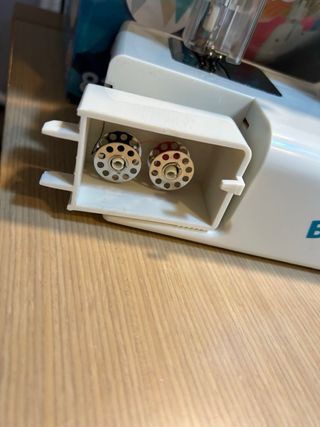 Máquina de coser Buki Professional Studio Couture