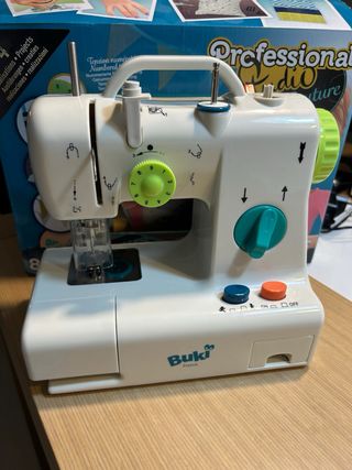 Máquina de coser Buki Professional Studio Couture