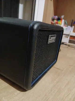 Amplificador Bajo Laney
