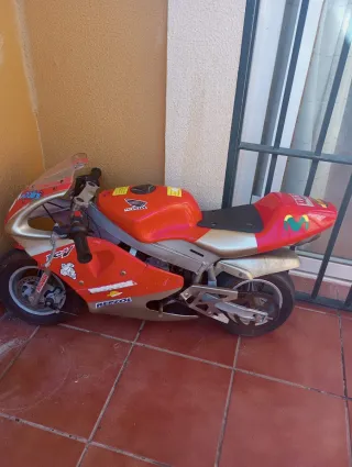 Mini Moto Honda RCV Roja y Plata