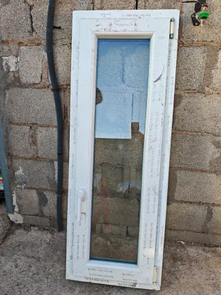 Ventana oscilobatiente 48x131