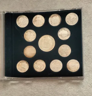 26 Monedas Plata 90 Aniversario Diario León