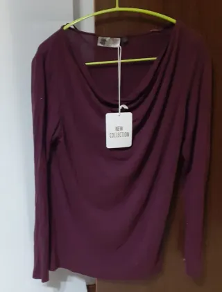 Lote camiseta granate aguamarina, mochila todo 5€