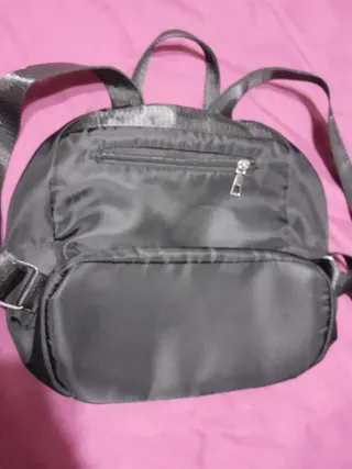 Lote camiseta granate aguamarina, mochila todo 5€