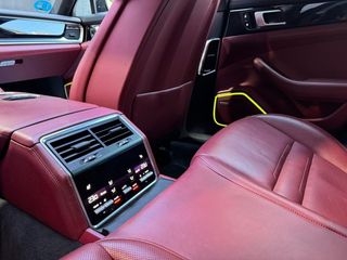 Porsche Panamera 4 E-Hybrid 340 kW (462 CV)