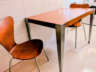 Mesa y 2 Sillas Cocina Madera y Metal