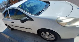 CORREA NUEVA!! Clio 2010 ¡¡88000km!!