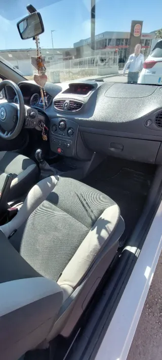 CORREA NUEVA!! Clio 2010 ¡¡88000km!!