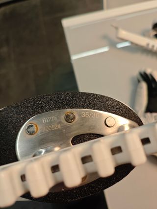 Patines hielo talla 35-36 + guantes + bolsa