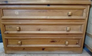 Muebles recibidor y salón madera rústica