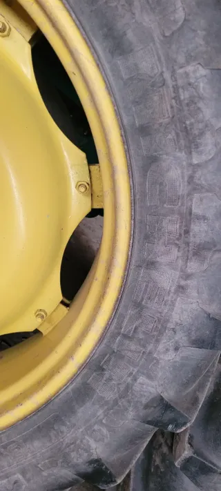 Ruedas finas Michelin 13.6 R 38 John Deere