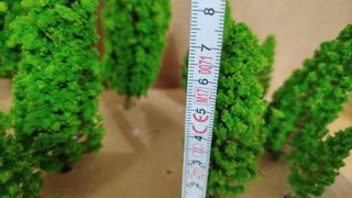 10 Alberi in Miniatura per Modelli e Presepi