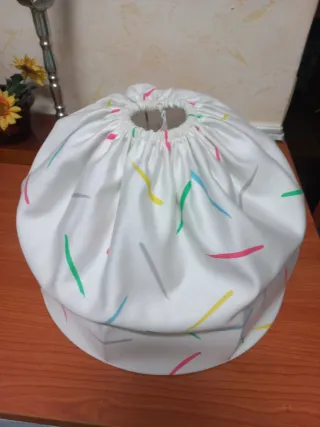 Lámpara infantil tela y plástico