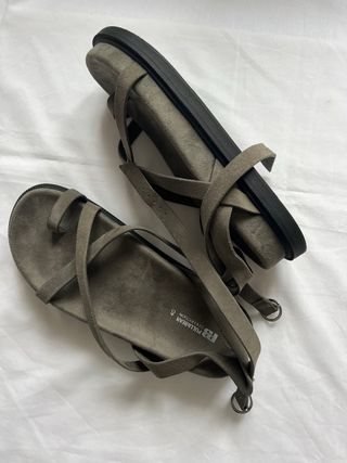 Sandalias piel  talla 40